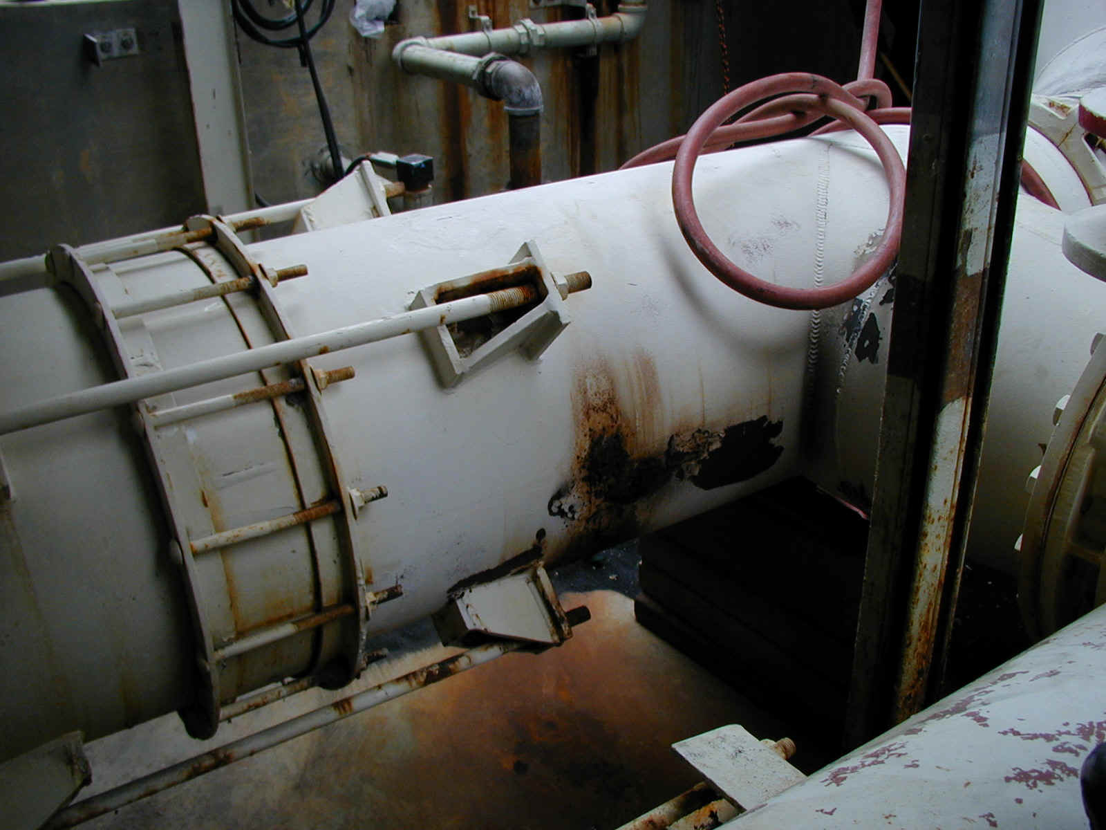 Surface Pipe Corrosion to be Reinforced with Fiberglass Composite